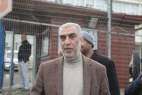 منعه من السفر لمدة شهر - الافراج عن الشيخ كمال خطيب 